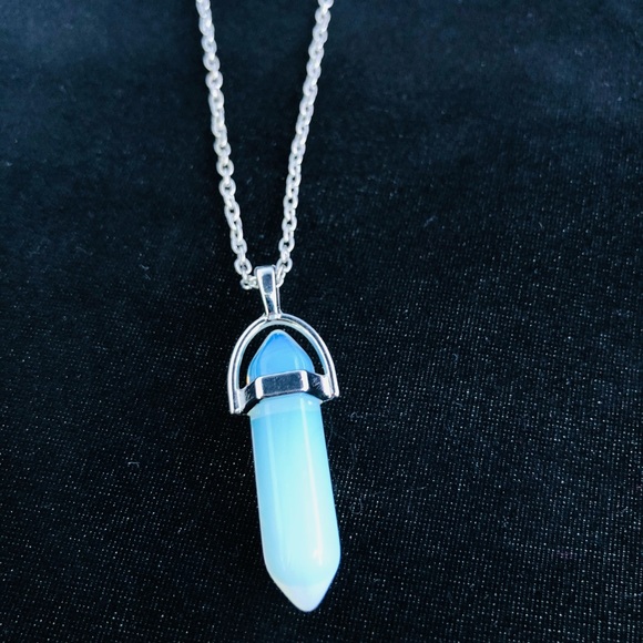 Moonstone Crystal point pendant necklace gem opal - Picture 5 of 6